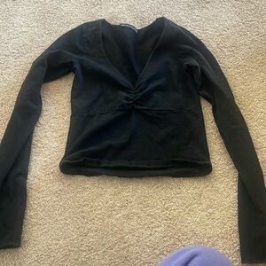 Brandy melville long sleeved crop top